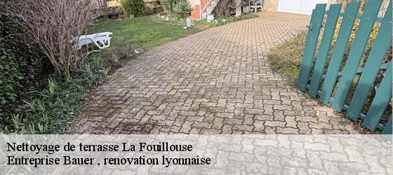 Nettoyage de terrasse  la-fouillouse-69640 Entreprise Bauer , renovation lyonnaise-4